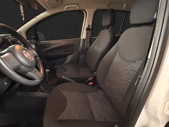 FIAT-UNO-1.0 FIRE FLEX ATTRACTIVE MANUAL FIAT-UNO-2019