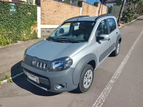 FIAT-UNO-1.4 EVO WAY 8V FLEX 4P MANUAL FIAT-UNO-2011