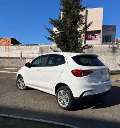 FIAT-ARGO-2024