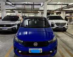 FIAT ARGO 1.8 E.TORQ FLEX HGT AT6 FIAT ARGO 1.8 E.TORQ FLEX HGT AT6