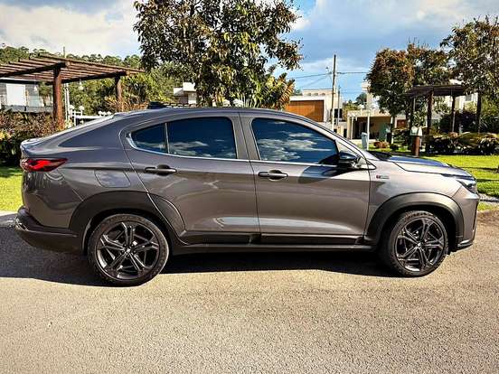 FIAT-FASTBACK-2023