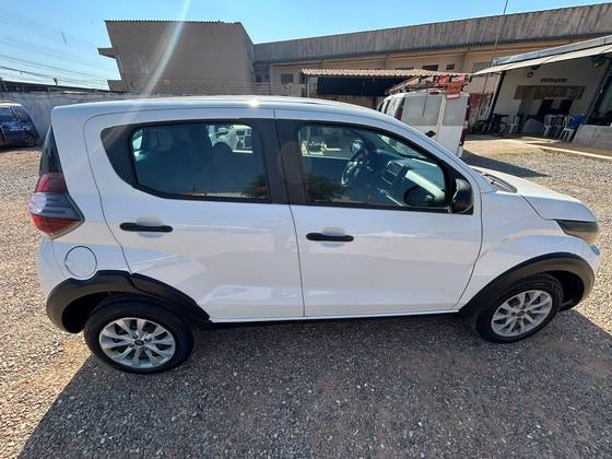 FIAT MOBI 1.0 EVO FLEX LIKE. MANUAL
