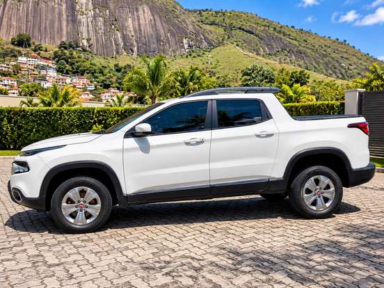 FIAT-TORO-2020
