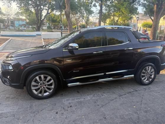 FIAT TORO 2.0 16V TURBO DIESEL RANCH 4WD AT9