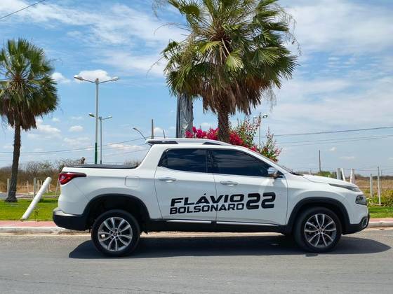 FIAT TORO 2.0 16V TURBO DIESEL VOLCANO 4WD AT9