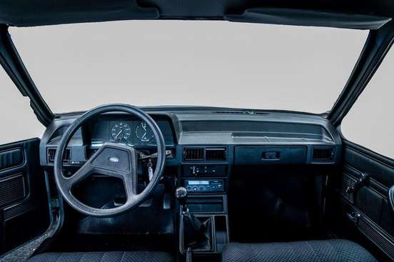 FORD-DEL REY-1988