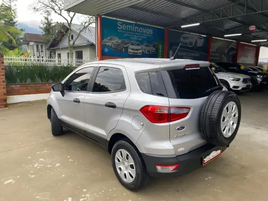 FORD-ECOSPORT-1.5 TI-VCT FLEX SE AUTOMÁTICO FORD-ECOSPORT-2020