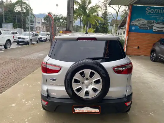 FORD-ECOSPORT-2020