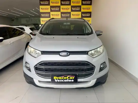 FORD-ECOSPORT-2014