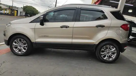 FORD-ECOSPORT-2017