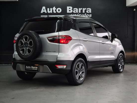 FORD-ECOSPORT-2020