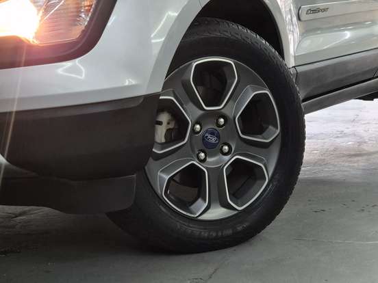 FORD-ECOSPORT-2020