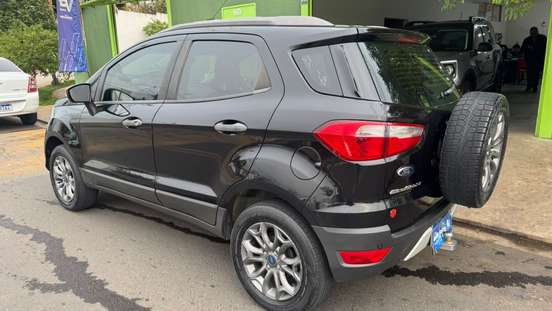 FORD-ECOSPORT-2013
