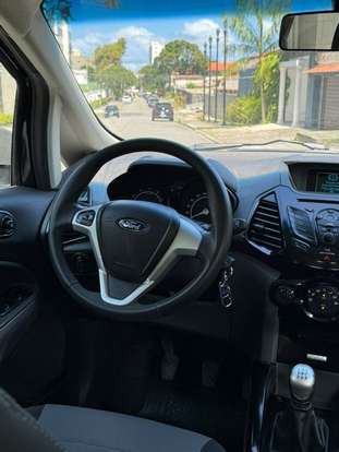 FORD-ECOSPORT-2016