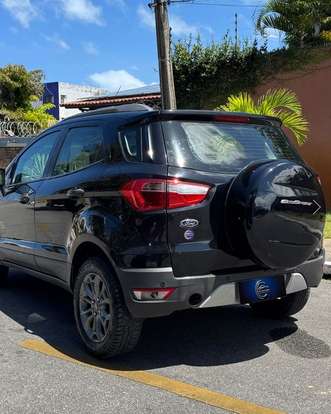 FORD-ECOSPORT-2016