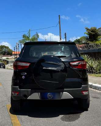 FORD-ECOSPORT-2016