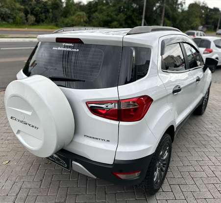 FORD-ECOSPORT-2013