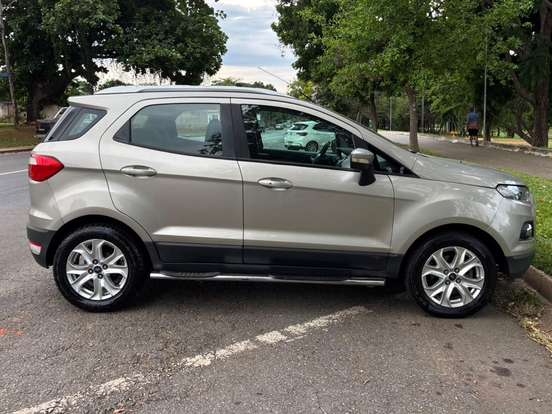 FORD-ECOSPORT-2013