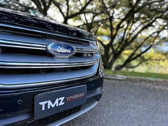 FORD-EDGE-2018