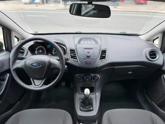 FORD-FIESTA-1.5 SE HATCH 16V FLEX 4P MANUAL FORD-FIESTA-2015