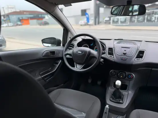 FORD-FIESTA-1.5 SE HATCH 16V FLEX 4P MANUAL FORD-FIESTA-2015