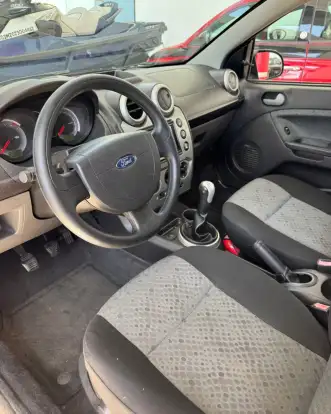 FORD-FIESTA-2013