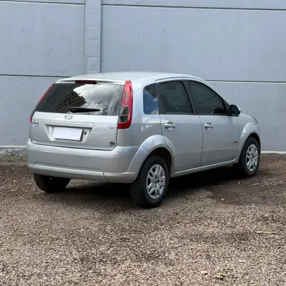 FORD-FIESTA-2011