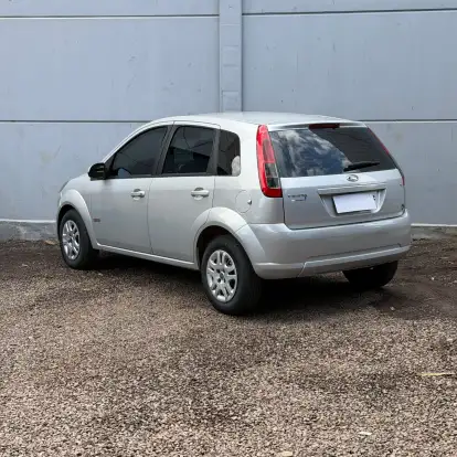 FORD-FIESTA-2011