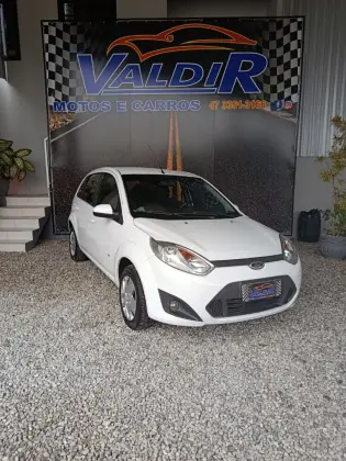 FORD FIESTA 1.6 ROCAM SE 8V FLEX 4P MANUAL