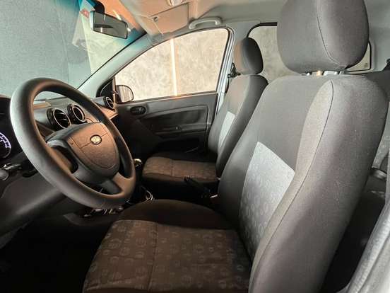 FORD-FIESTA-1.0 ROCAM HATCH 8V FLEX 4P MANUAL FORD-FIESTA-2013