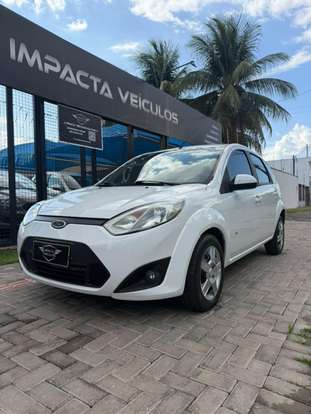 FORD-FIESTA-2013