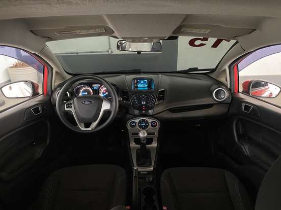 FORD-FIESTA-2015