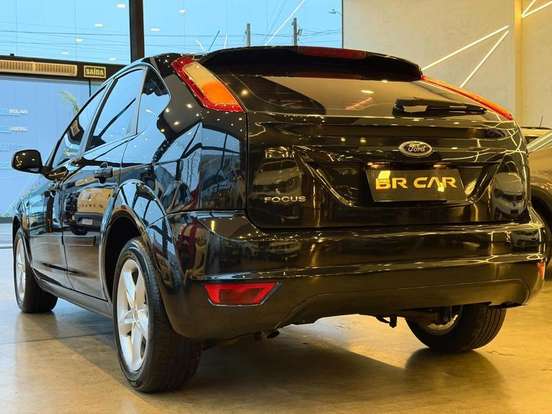 FORD-FOCUS-1.6 8V GASOLINA 4P MANUAL FORD-FOCUS-2010
