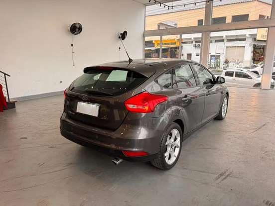 FORD-FOCUS-2.0 SE PLUS 16V FLEX 4P POWERSHIFT FORD-FOCUS-2017