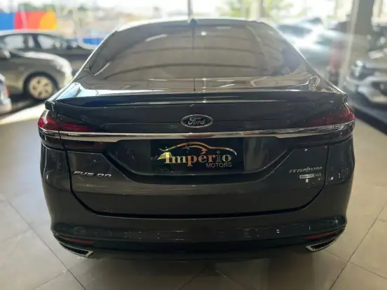 FORD-FUSION-2017