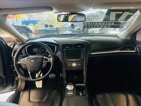 FORD-FUSION-2.0 TITANIUM AWD 16V GASOLINA 4P AUTOMÁTICO FORD-FUSION-2017