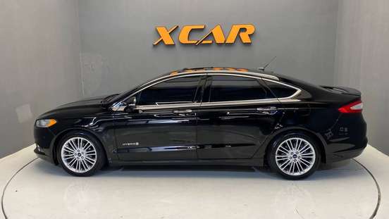 FORD-FUSION-2015