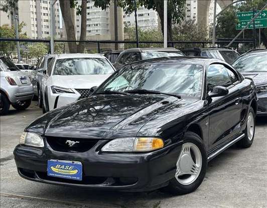 FORD-MUSTANG-1995