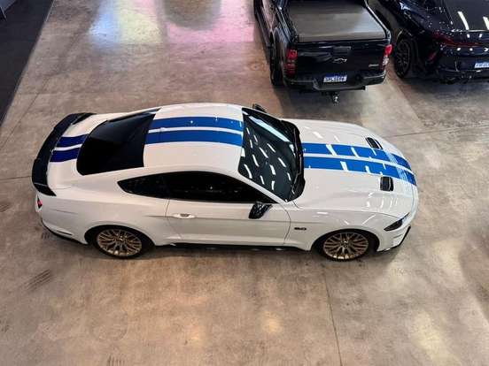 FORD-MUSTANG-2017