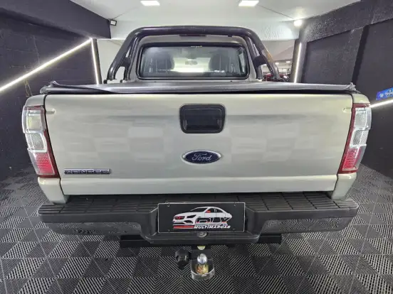 FORD-RANGER-2010