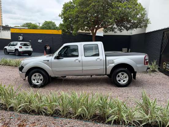 FORD-RANGER-2010