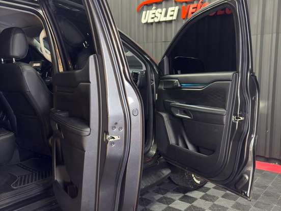 FORD-RANGER-3.0 V6 TURBO DIESEL CD LIMITED 4X4 AUTOMÁTICO FORD-RANGER-2023