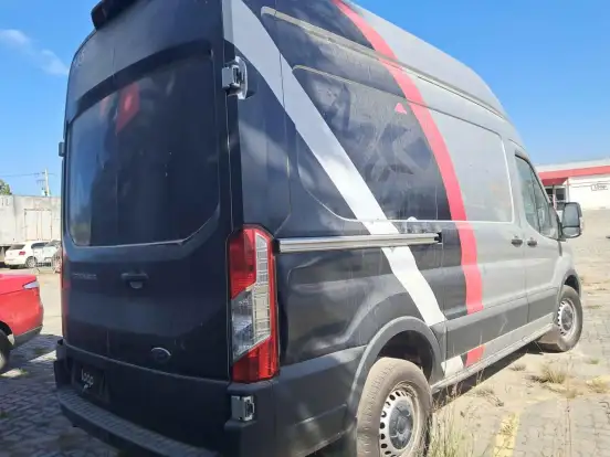 FORD-TRANSIT-2024