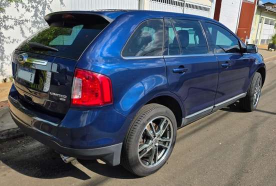 FORD-EDGE-2011
