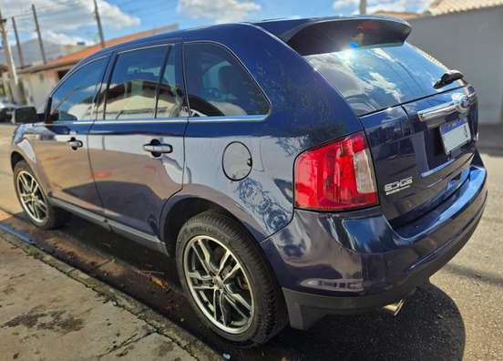 FORD-EDGE-2011