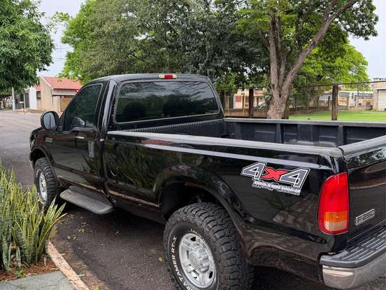 FORD-F-250-3.9 XLT MAX POWER 4X4 CS DIESEL 2P MANUAL FORD-F-250-2010