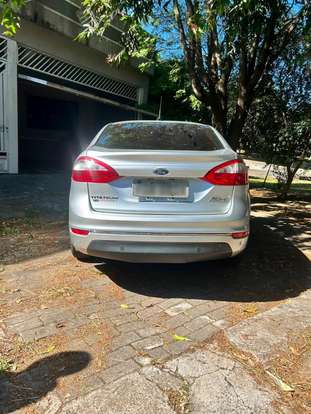 FORD-FIESTA-2013