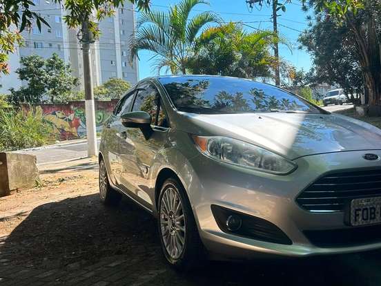 FORD-FIESTA-1.6 TITANIUM SEDAN 16V FLEX 4P POWERSHIFT FORD-FIESTA-2013