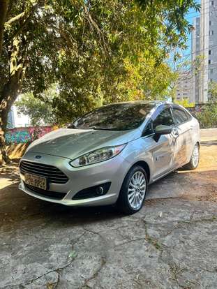 FORD-FIESTA-2013