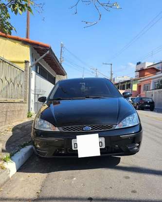 FORD-FOCUS-2006